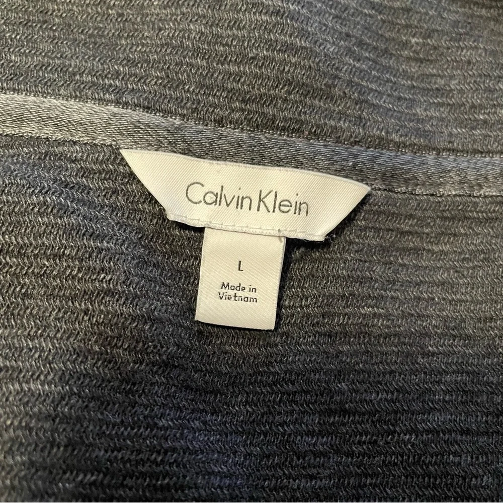 Calvin Klein long sleeve sweatshirt  size L - Picture 9 of 11